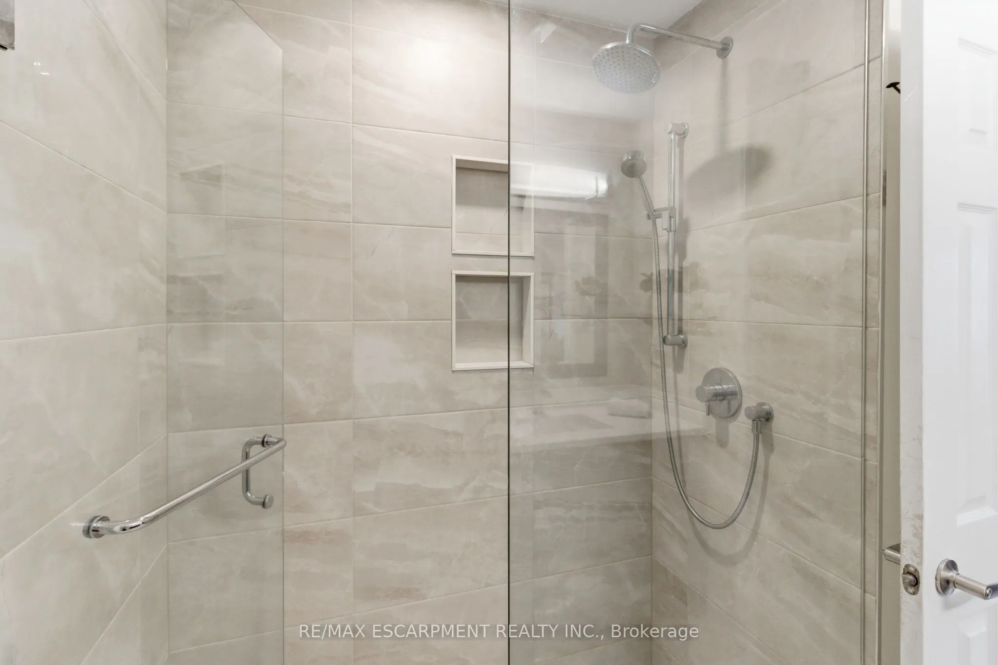 5255 LAKESHORE Road, #48