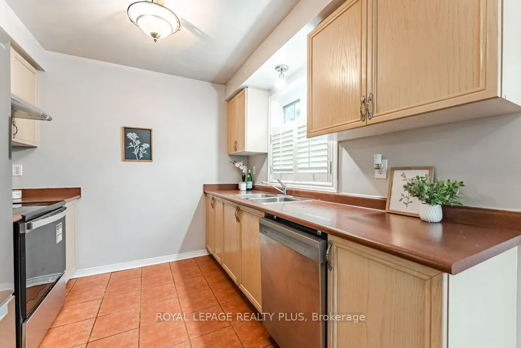 6830 Meadowvale Town Centre, #69