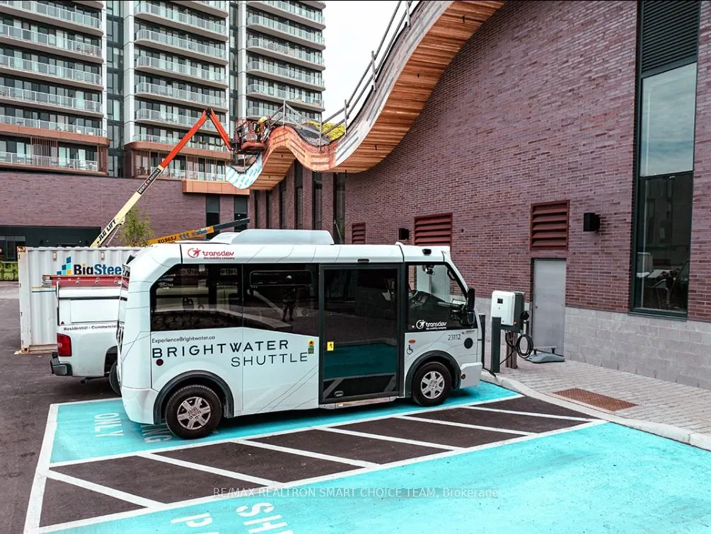 220 Missinnihe Way, #1316