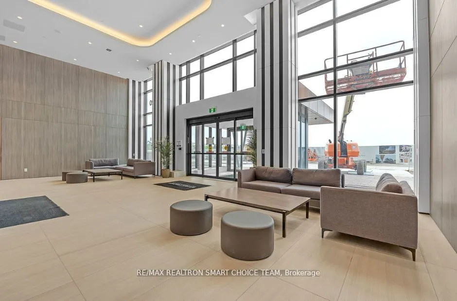 220 Missinnihe Way, #1316