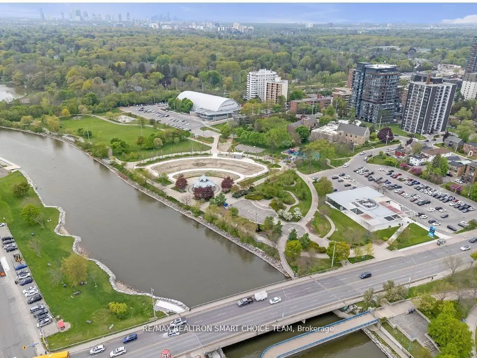 220 Missinnihe Way, #1316