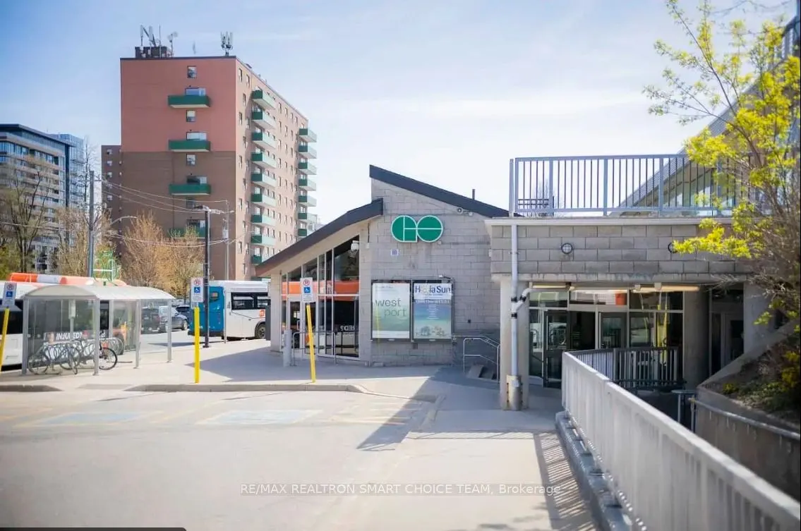 220 Missinnihe Way, #1316