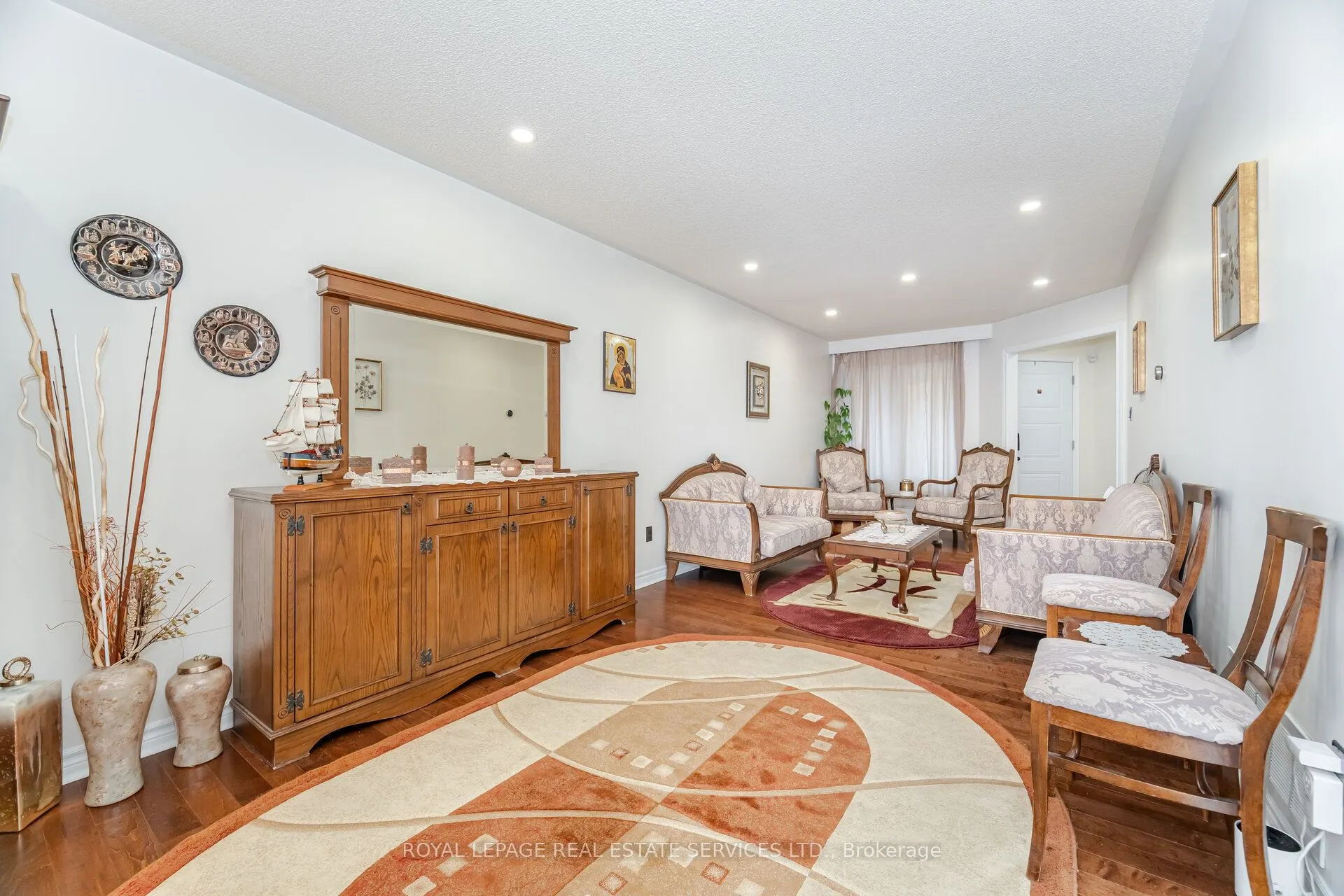 52 Wildberry Crescent