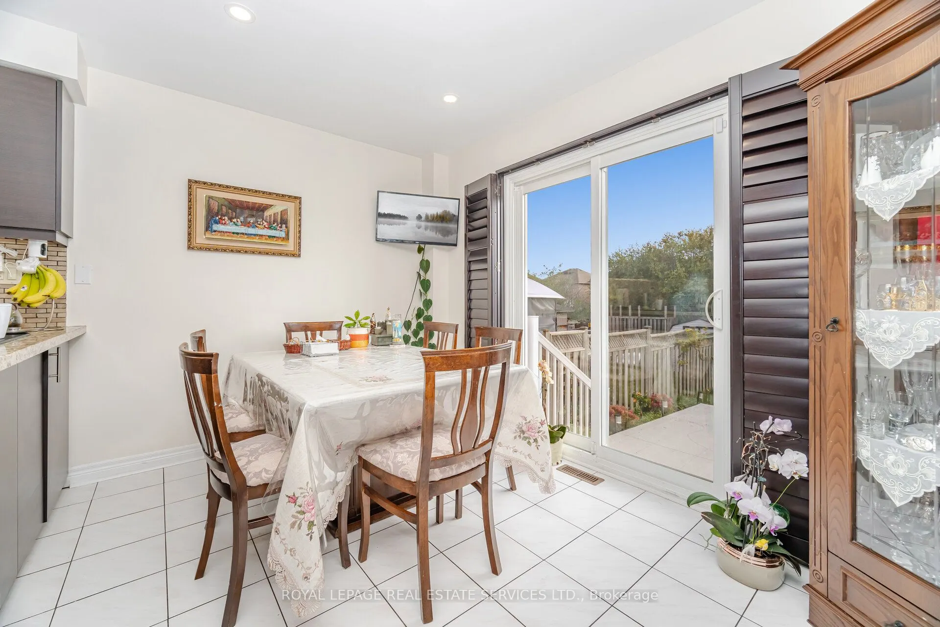 52 Wildberry Crescent