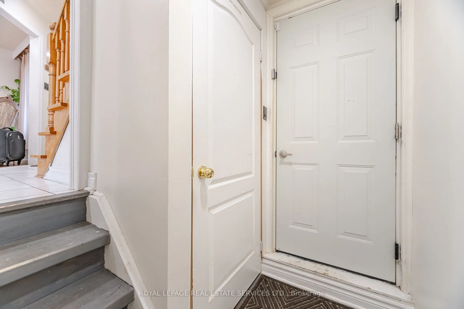 52 Wildberry Crescent