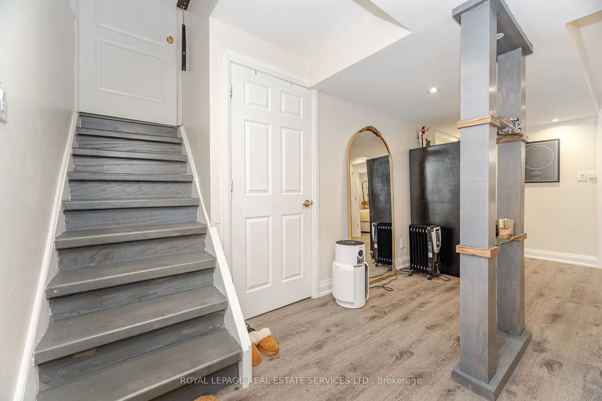 52 Wildberry Crescent