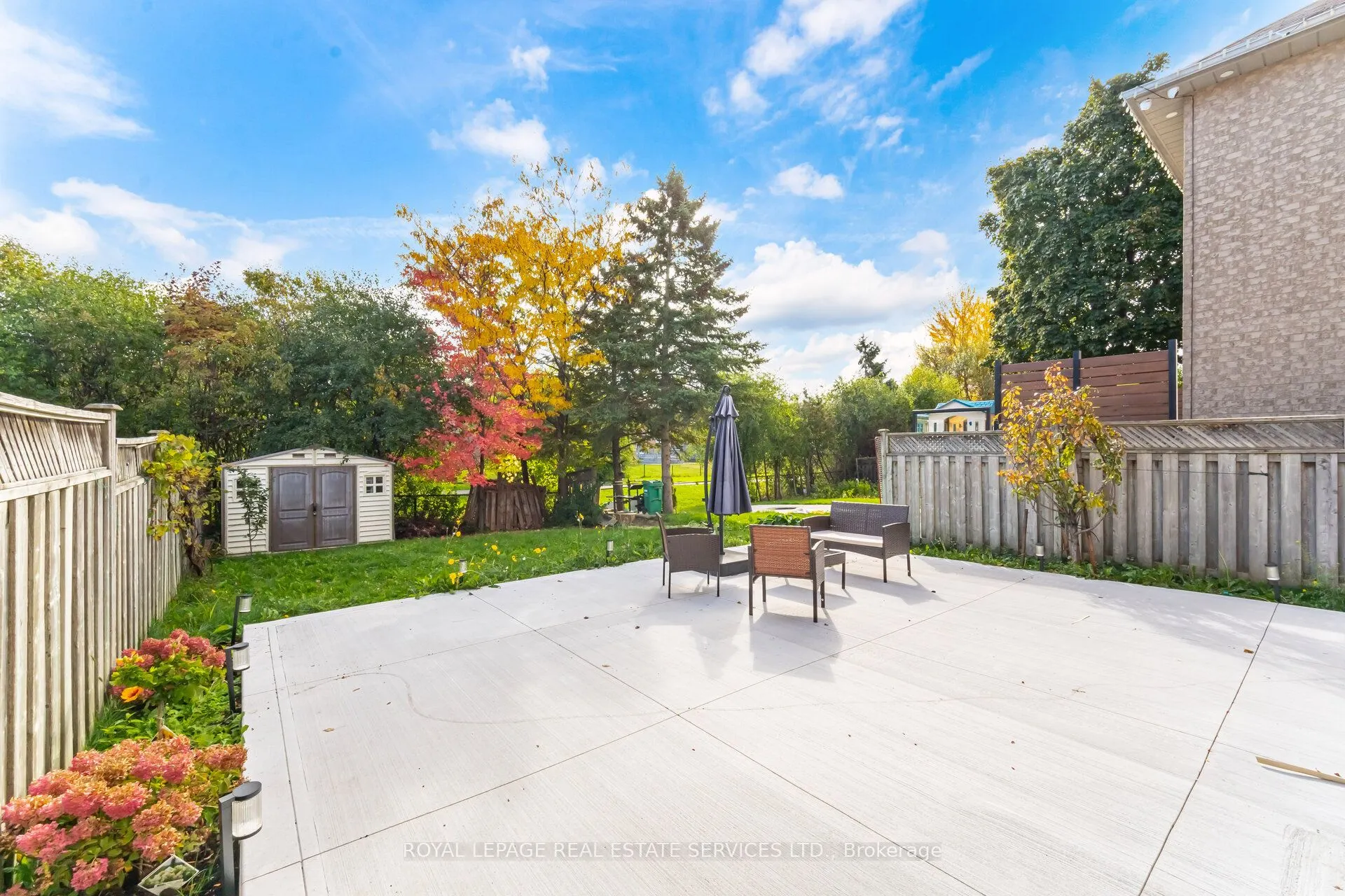 52 Wildberry Crescent