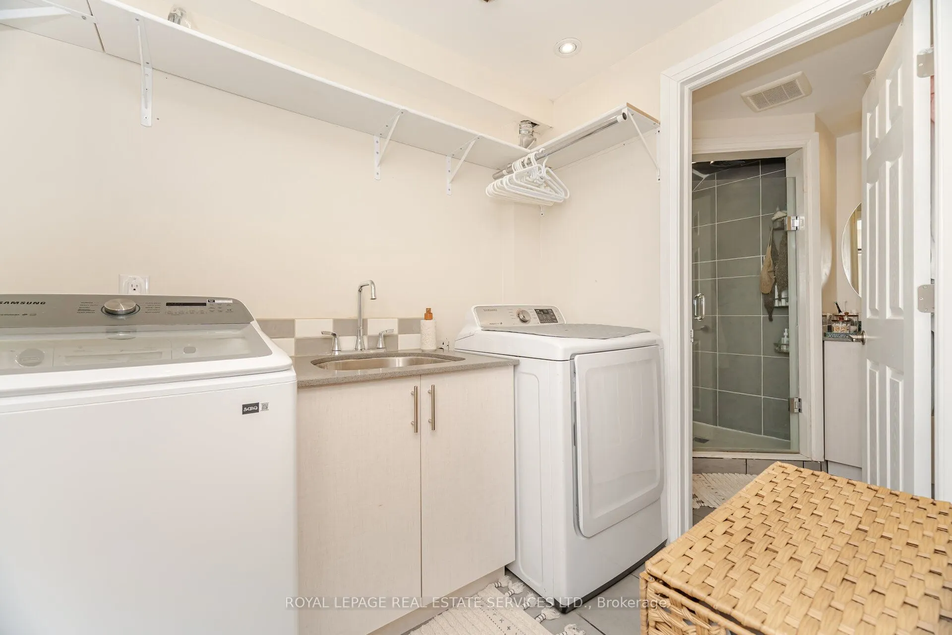 52 Wildberry Crescent