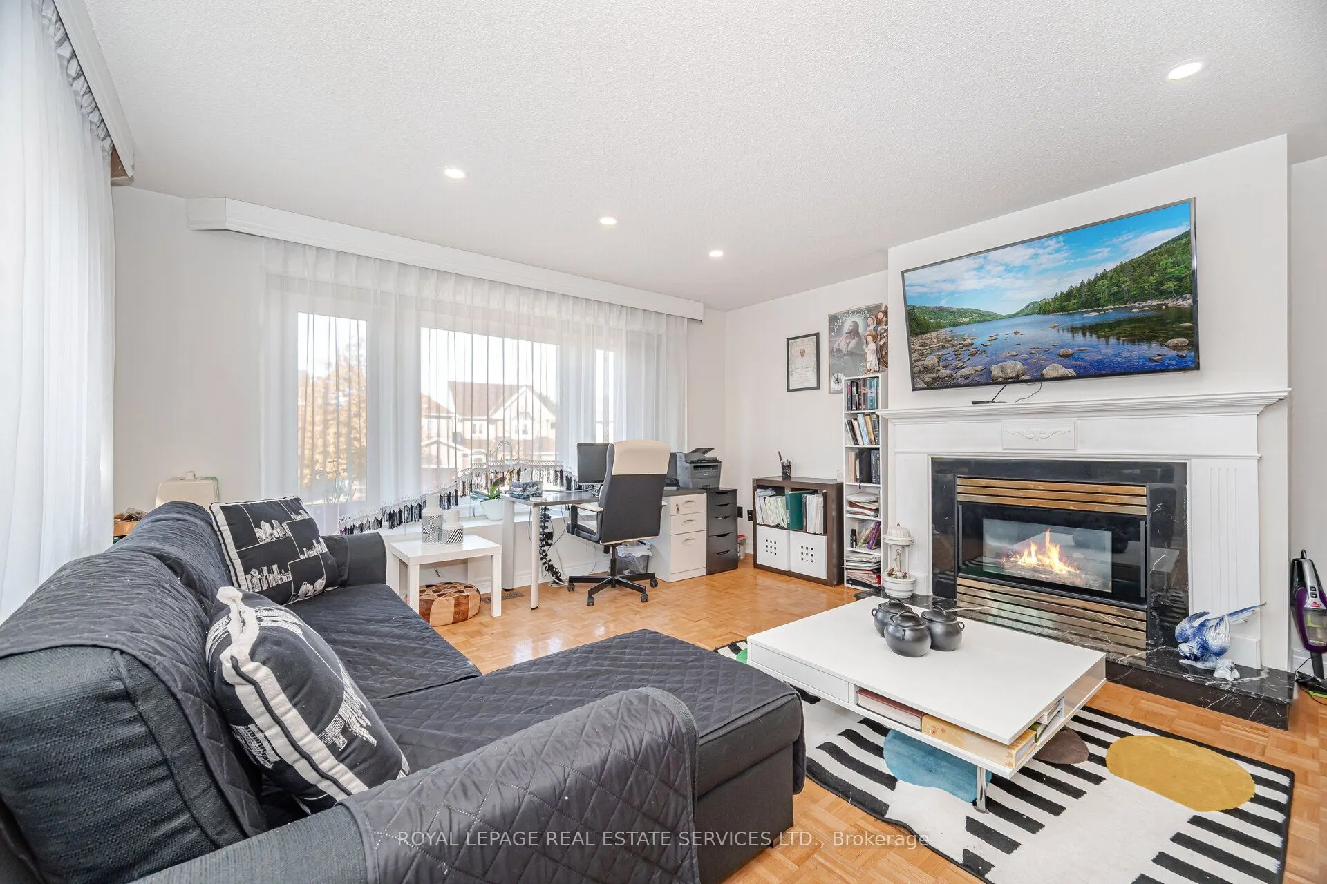 52 Wildberry Crescent