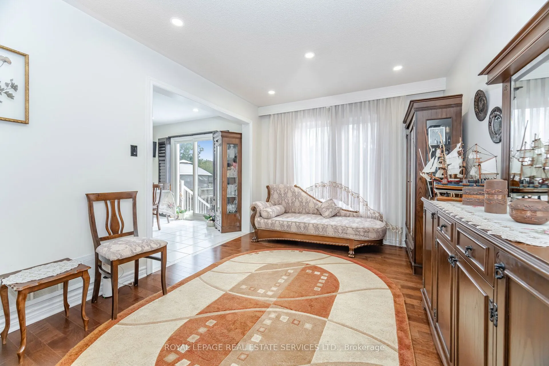 52 Wildberry Crescent