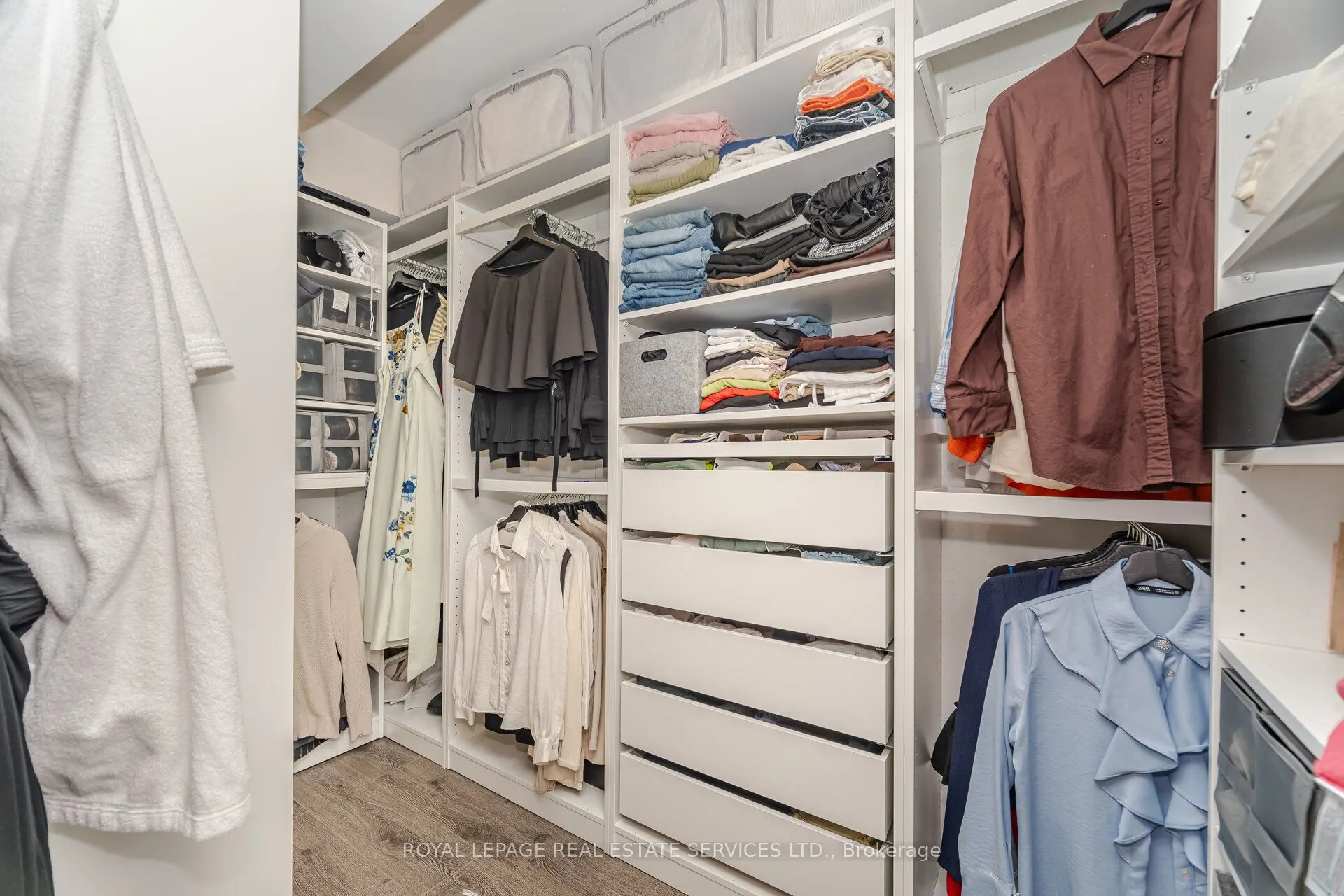 52 Wildberry Crescent