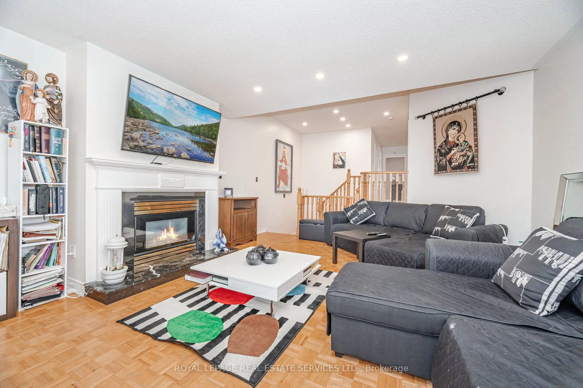 52 Wildberry Crescent