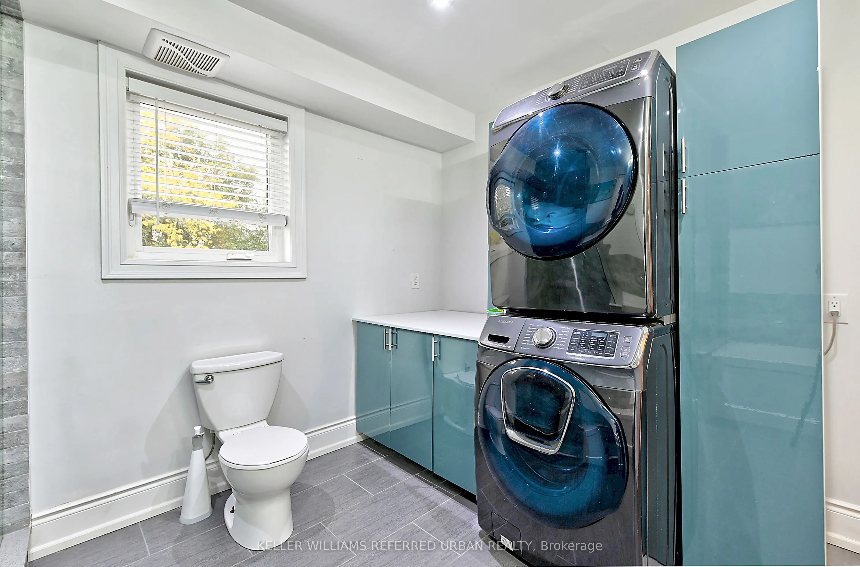 48 Lansdowne Avenue, #A