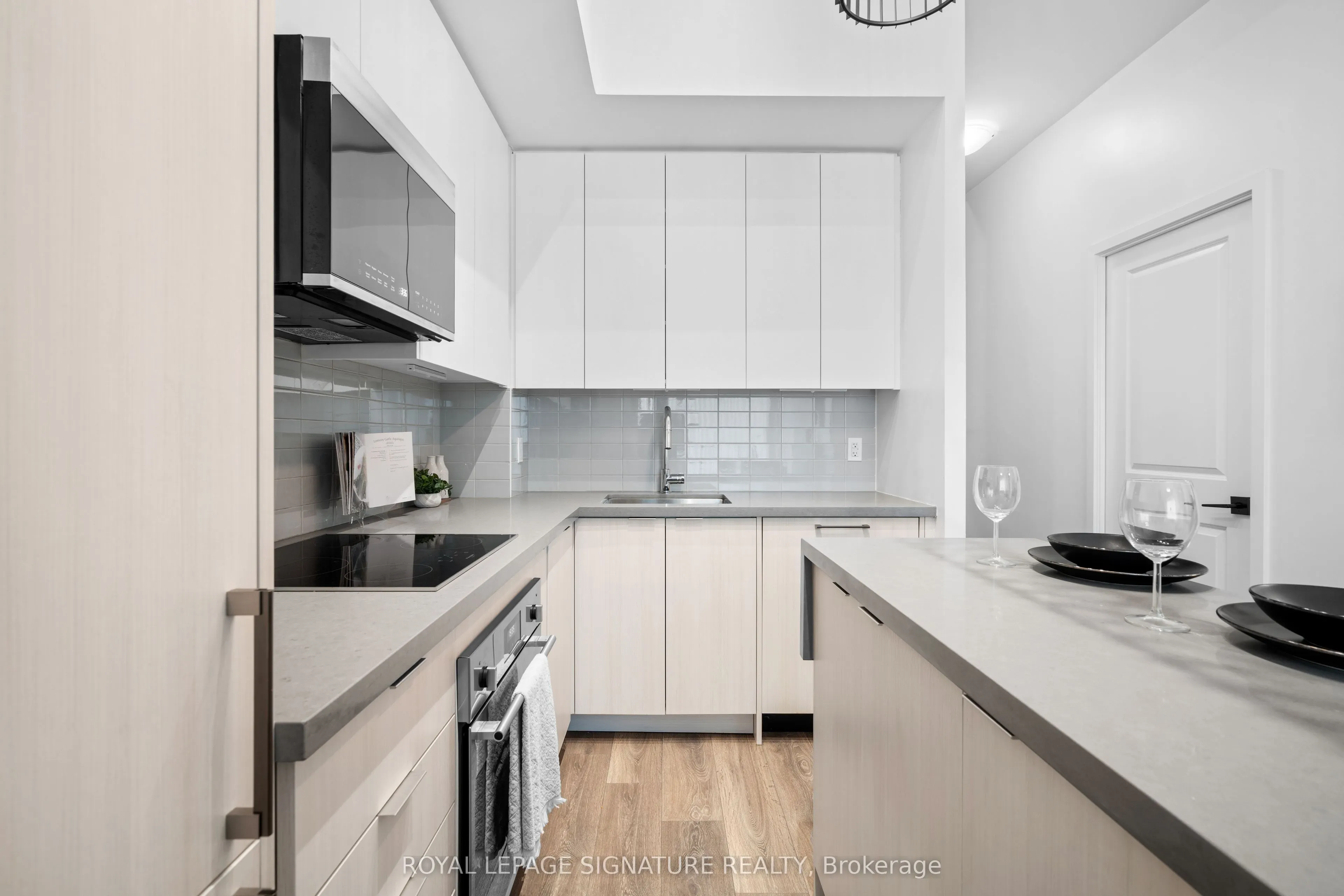 2481 Taunton Road, #367