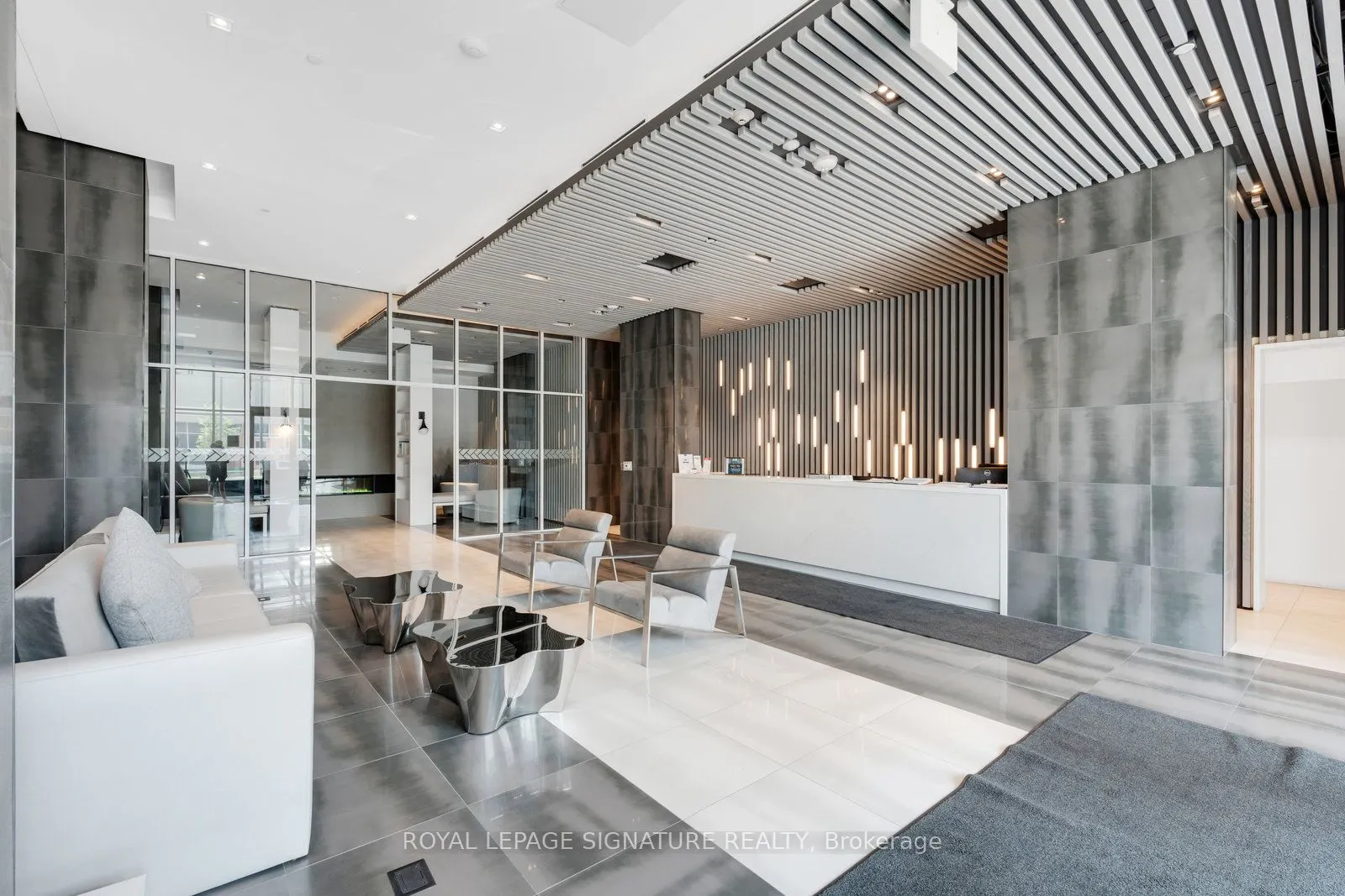 2481 Taunton Road, #367