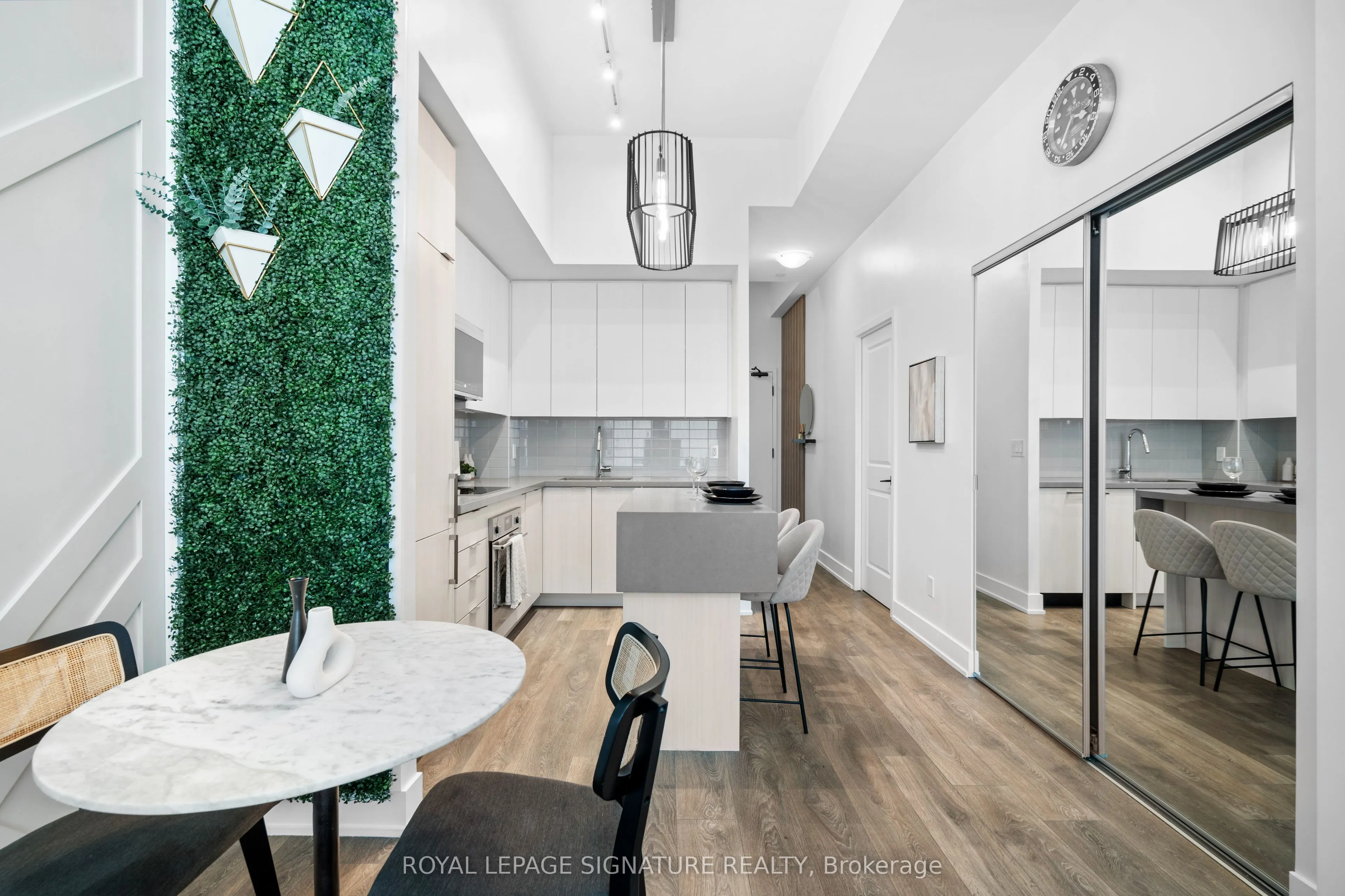 2481 Taunton Road, #367