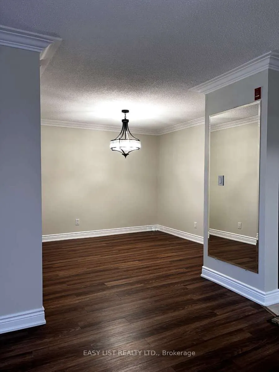 20 Southport Street, #521