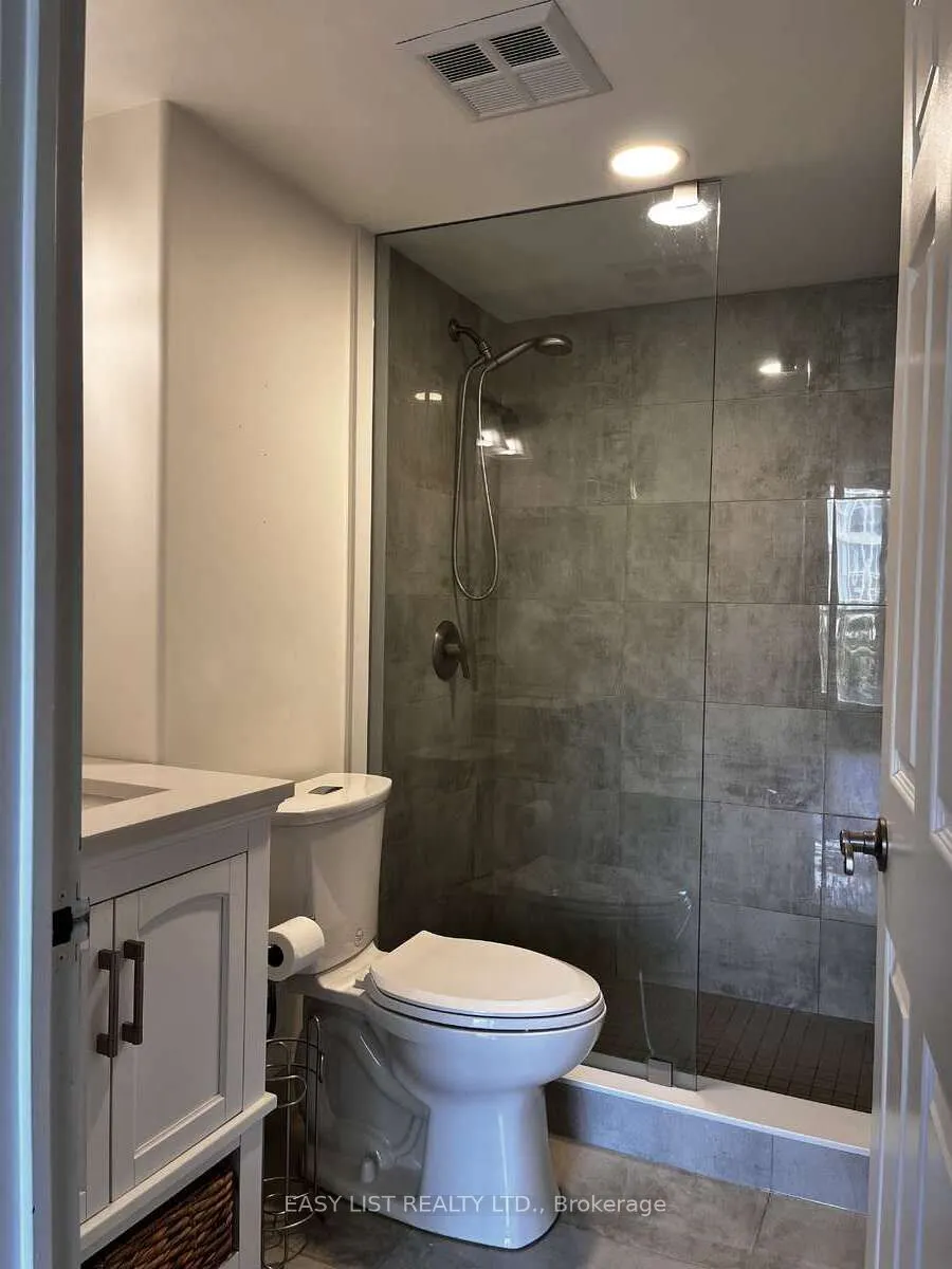 20 Southport Street, #521