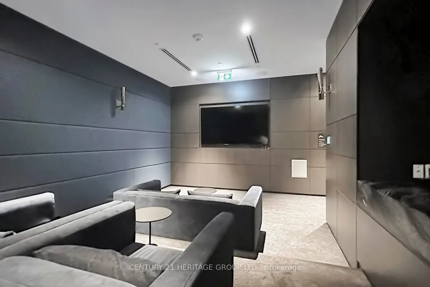 7 Mabelle Avenue, #4302