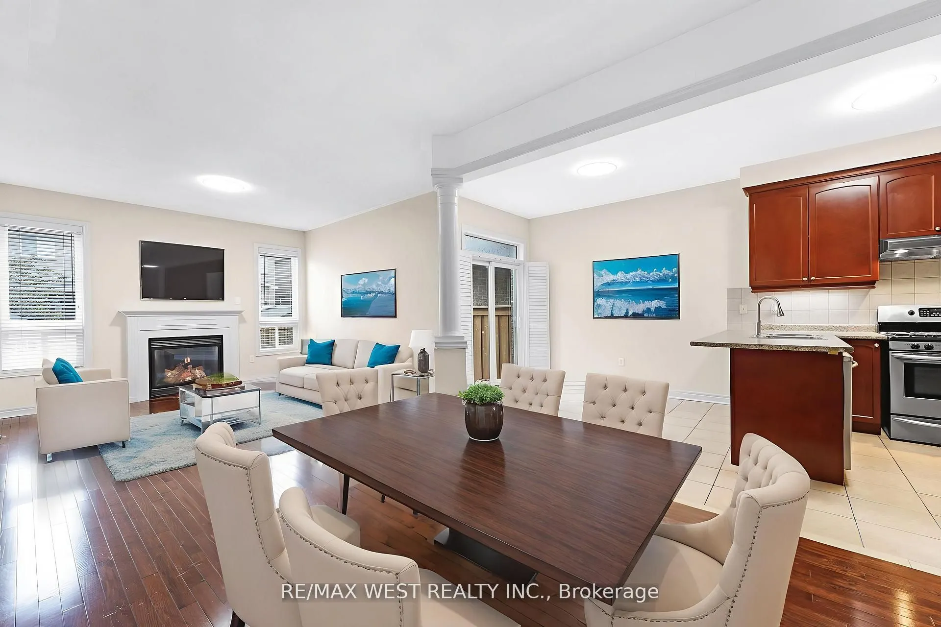 102 Everingham Circle