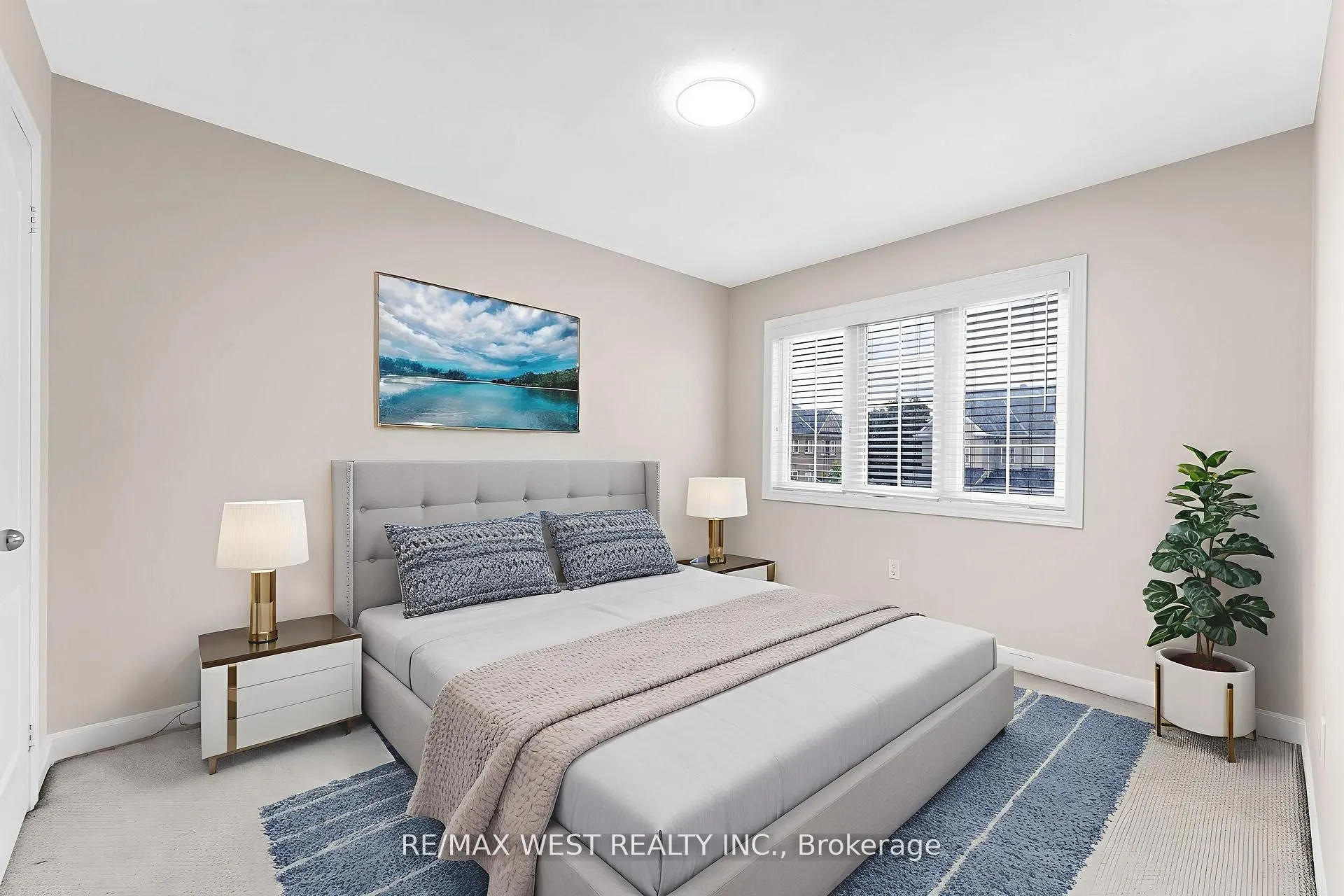 102 Everingham Circle