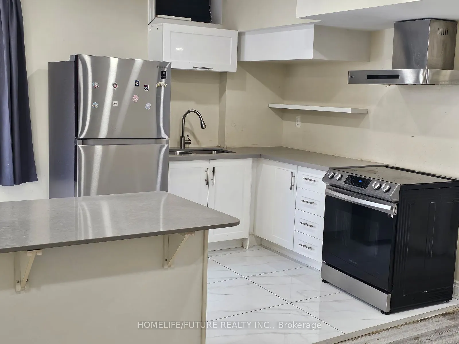 36 Newhouse Boulevard, #Bsmt