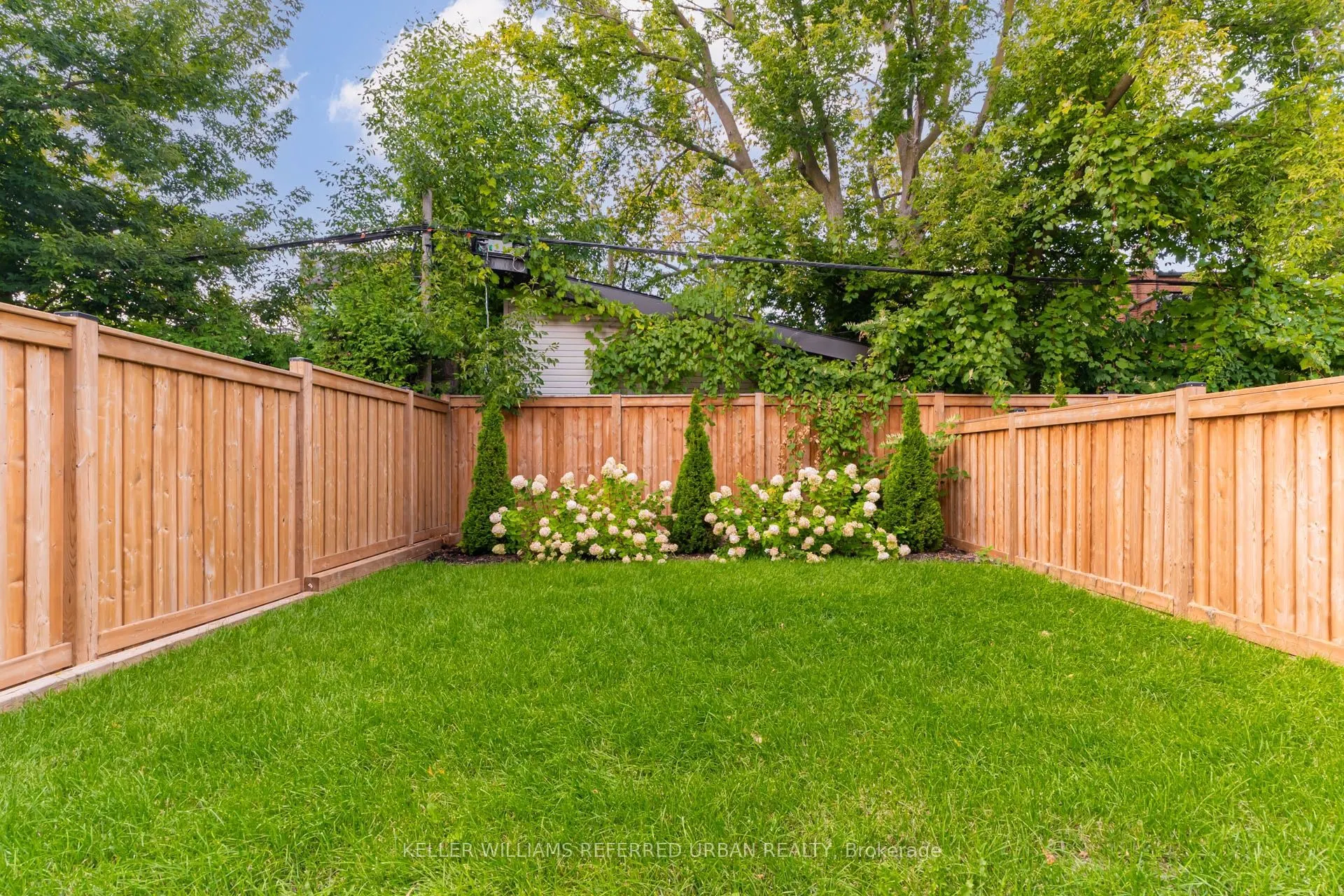 62 Ash Crescent