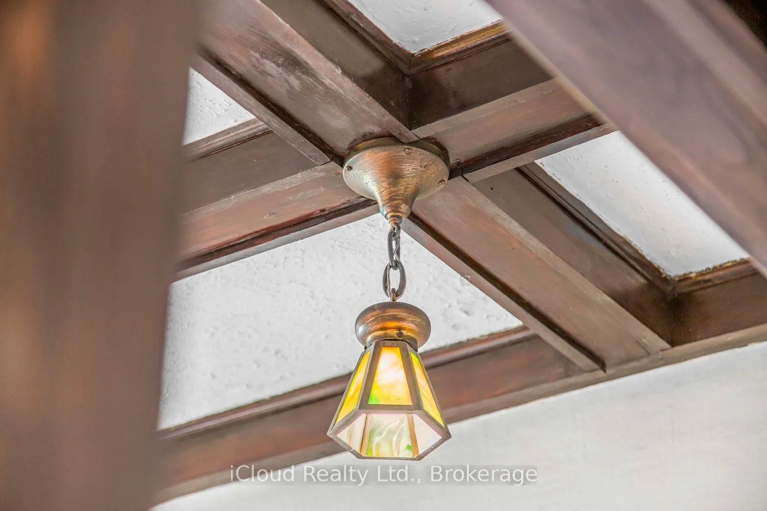 74* Glendale* Avenue