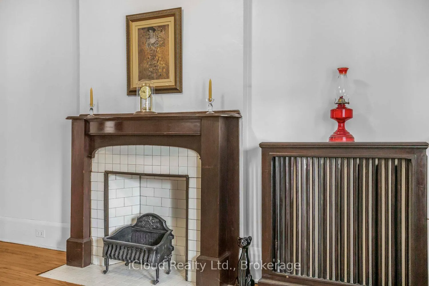 74* Glendale* Avenue