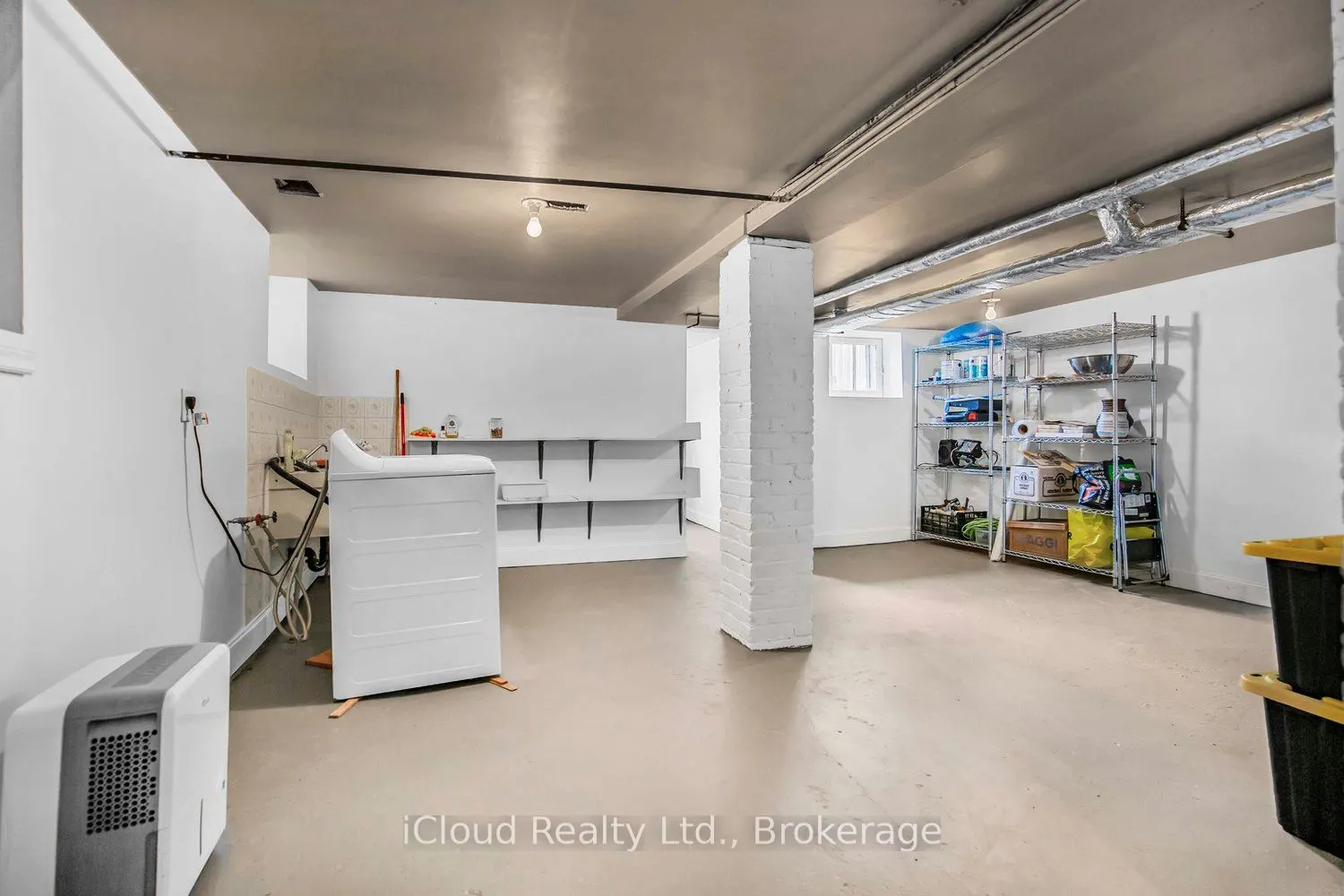 74* Glendale* Avenue