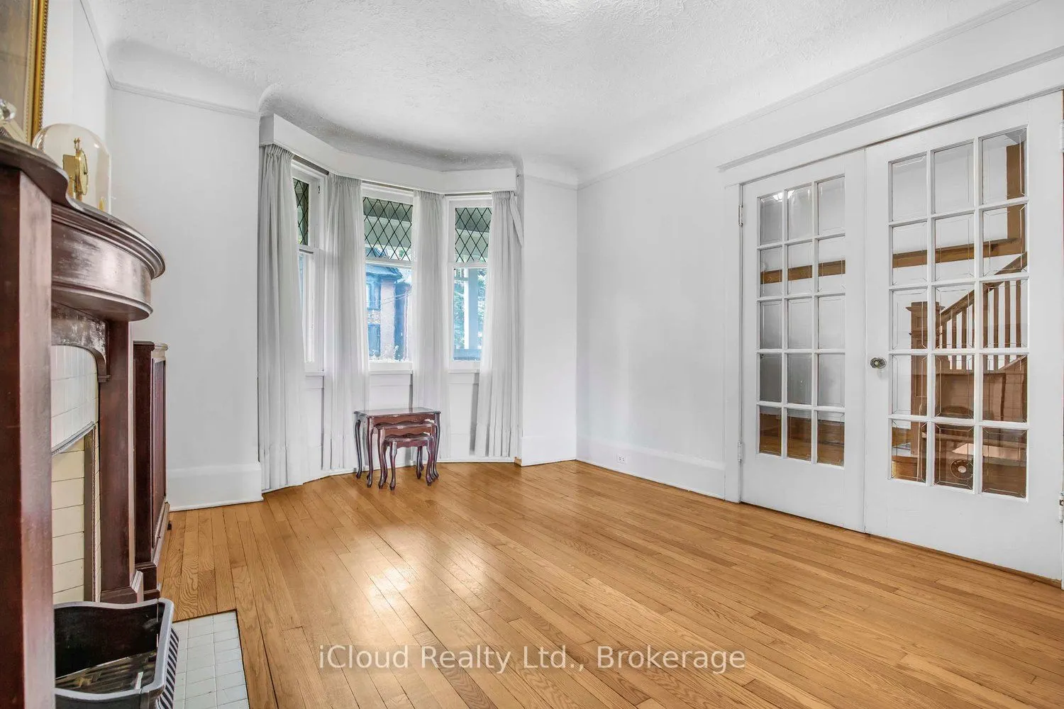 74* Glendale* Avenue