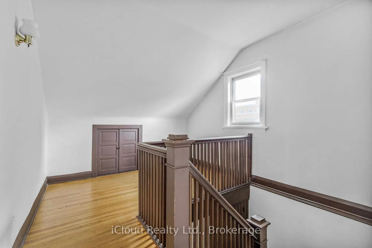 74* Glendale* Avenue