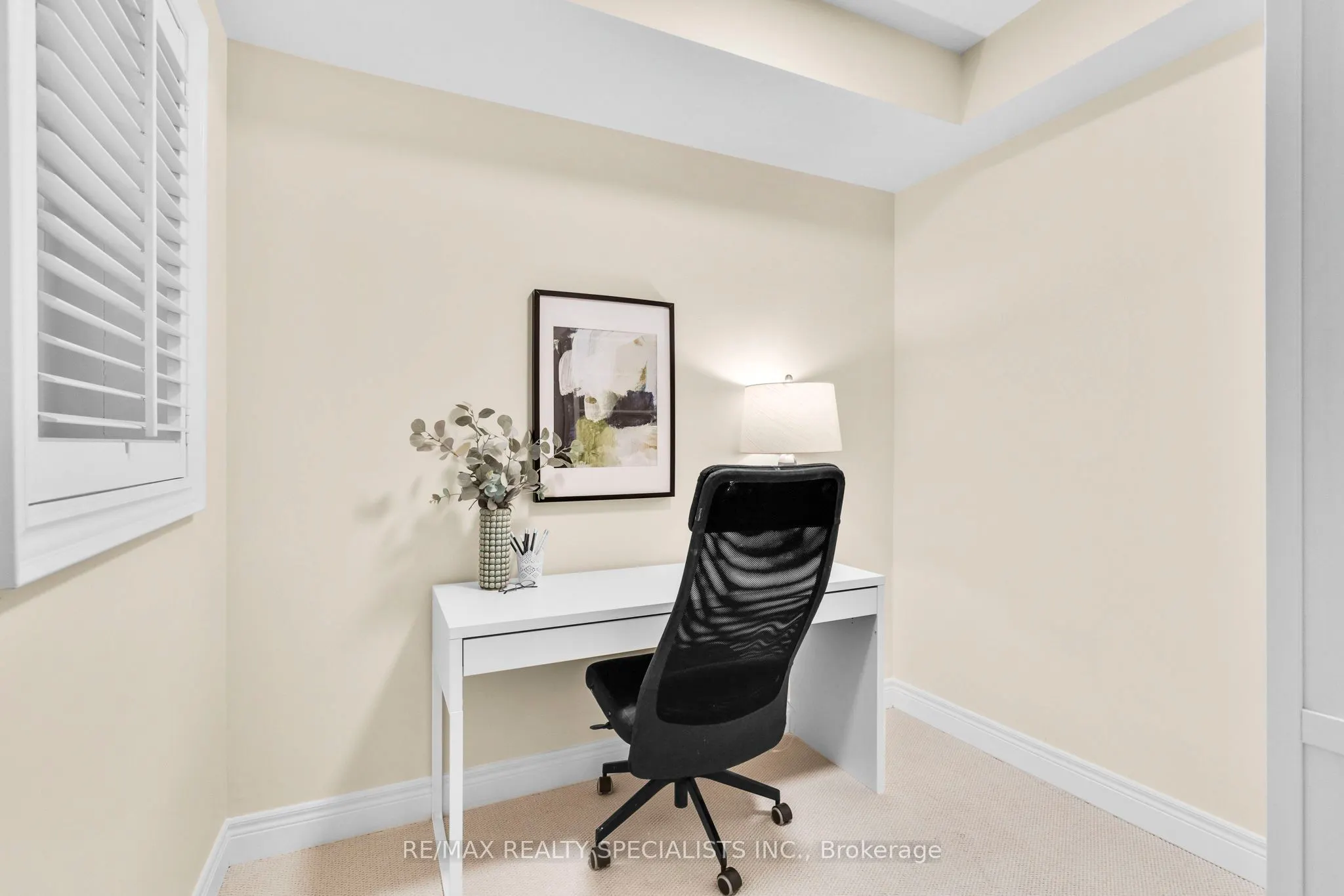 1812 Burnhamthorpe Road E