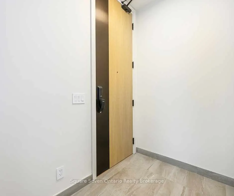 123 Maurice Drive, #412