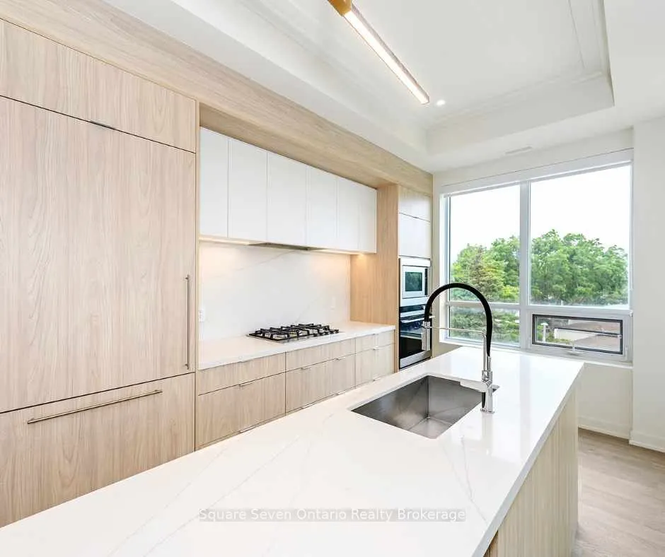 123 Maurice Drive, #412