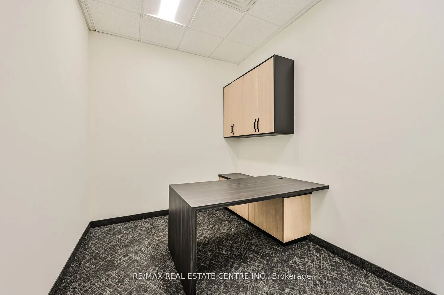 2565 Steeles Avenue E, #22