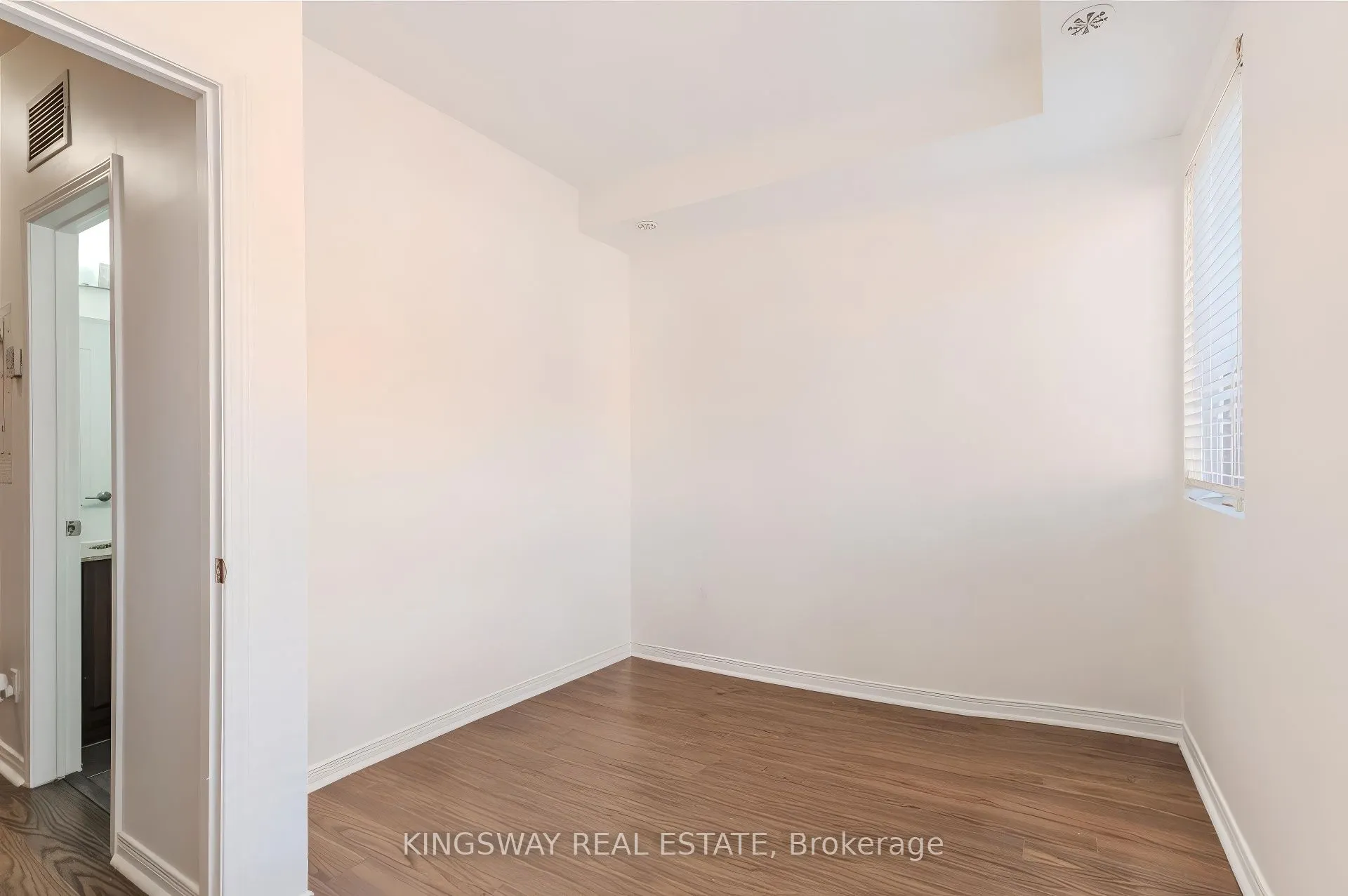 68 Winston Park Boulevard, #50