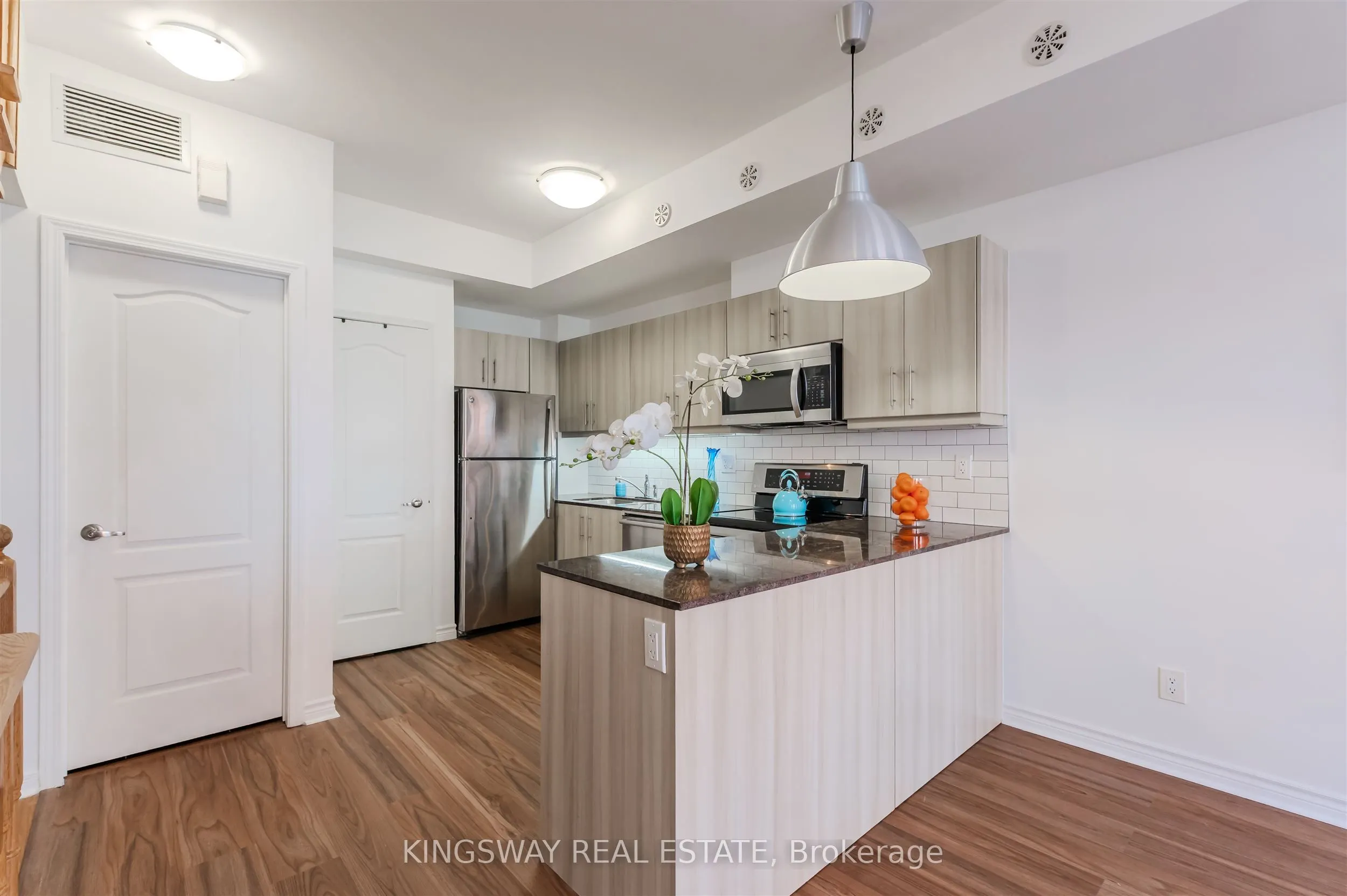 68 Winston Park Boulevard, #50