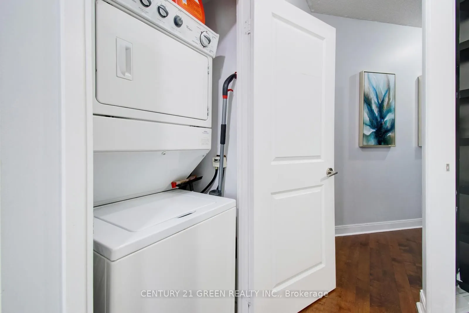 80 Absolute Avenue, #1207