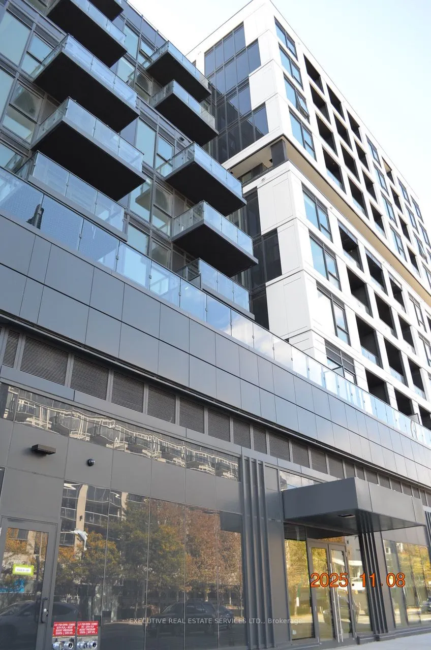 1007 The Queensway W, #219