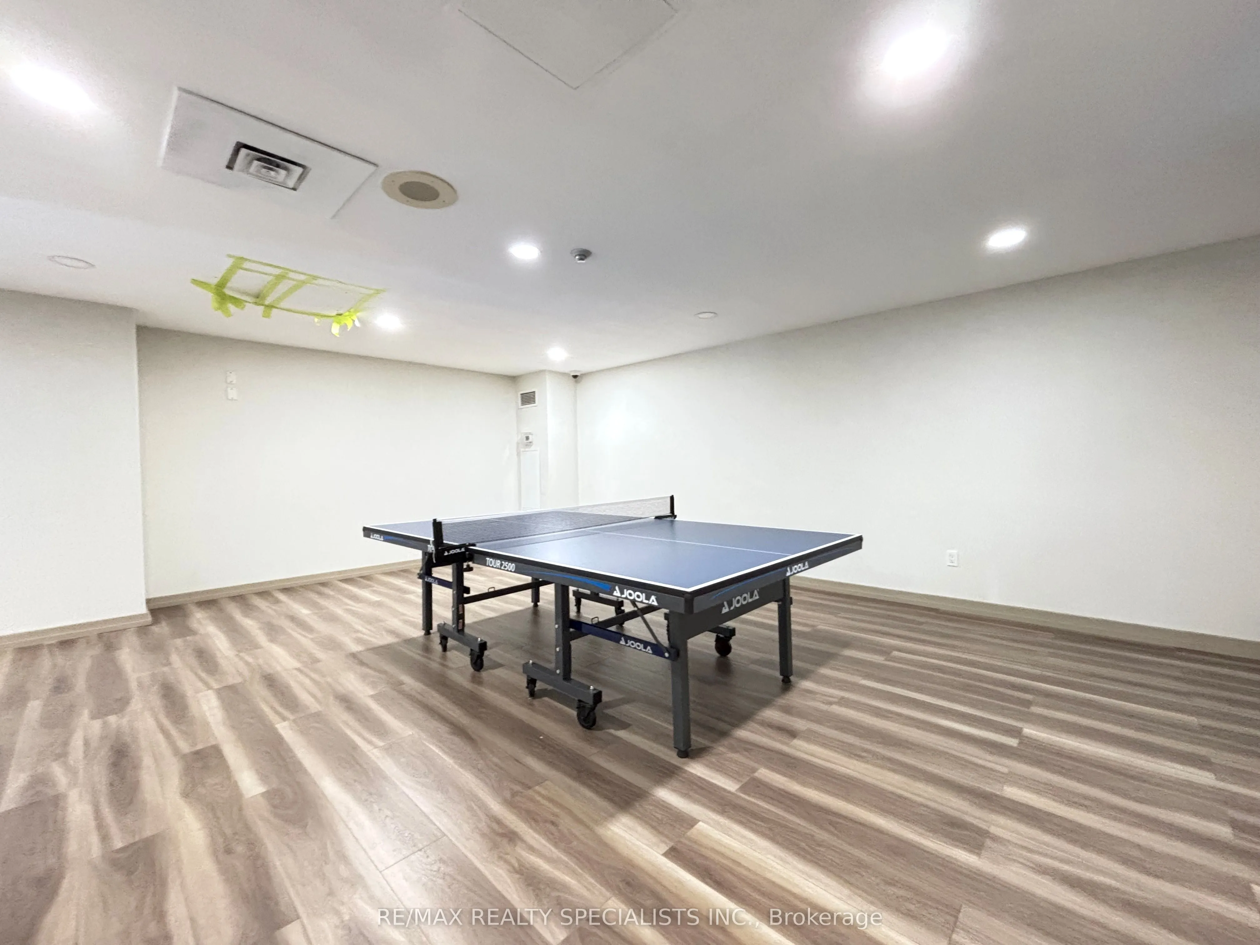 330 Rathburn Road W, #2206