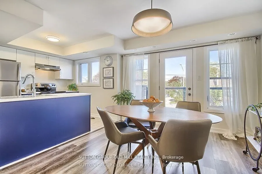 2335 Sheppard Avenue W, #26