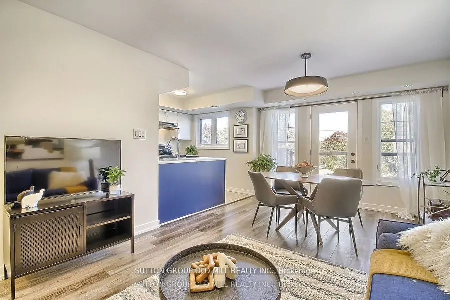 2335 Sheppard Avenue W, #26