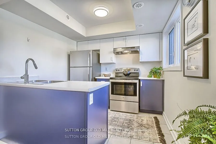 2335 Sheppard Avenue W, #26