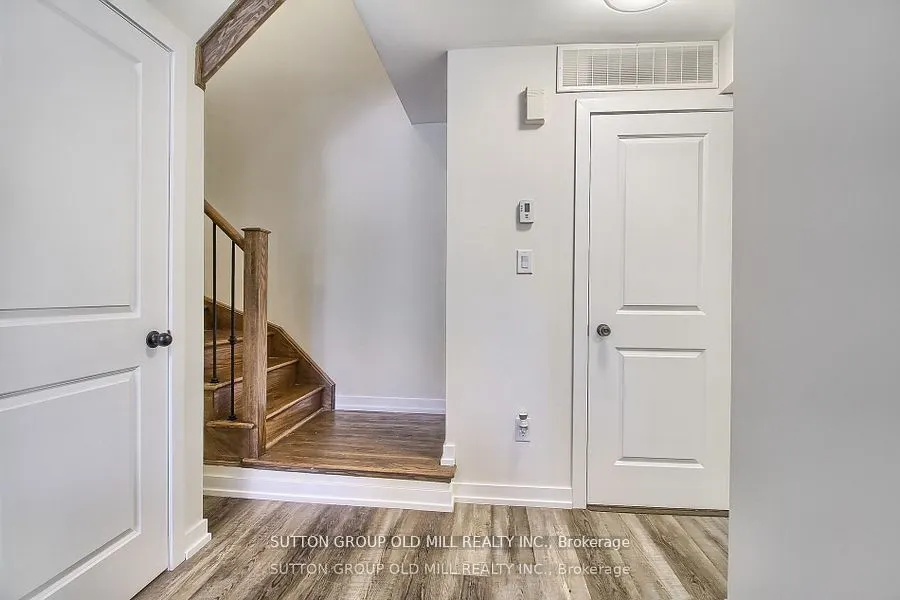 2335 Sheppard Avenue W, #26