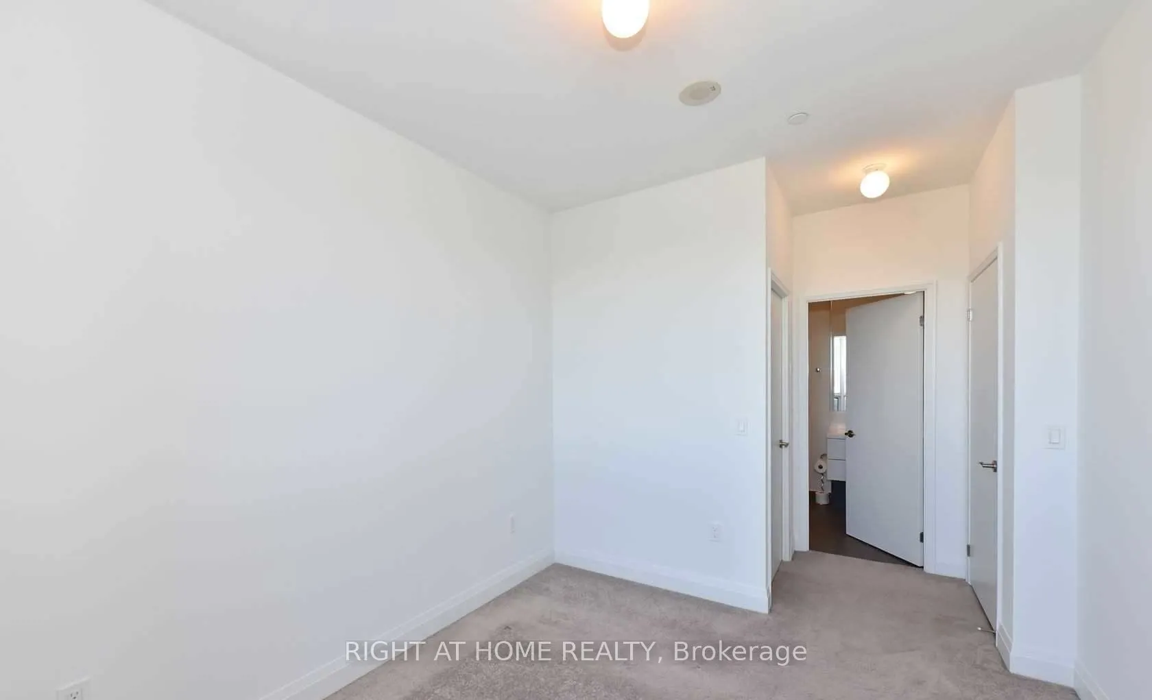 9 Valhalla Inn Road, #2801