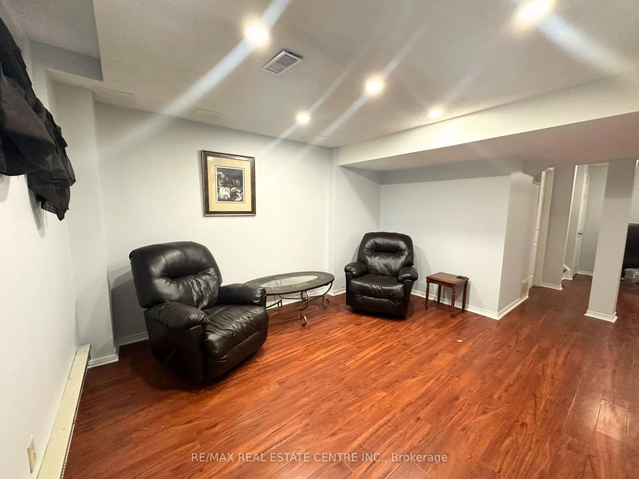 2215 Cleaver Avenue, #22