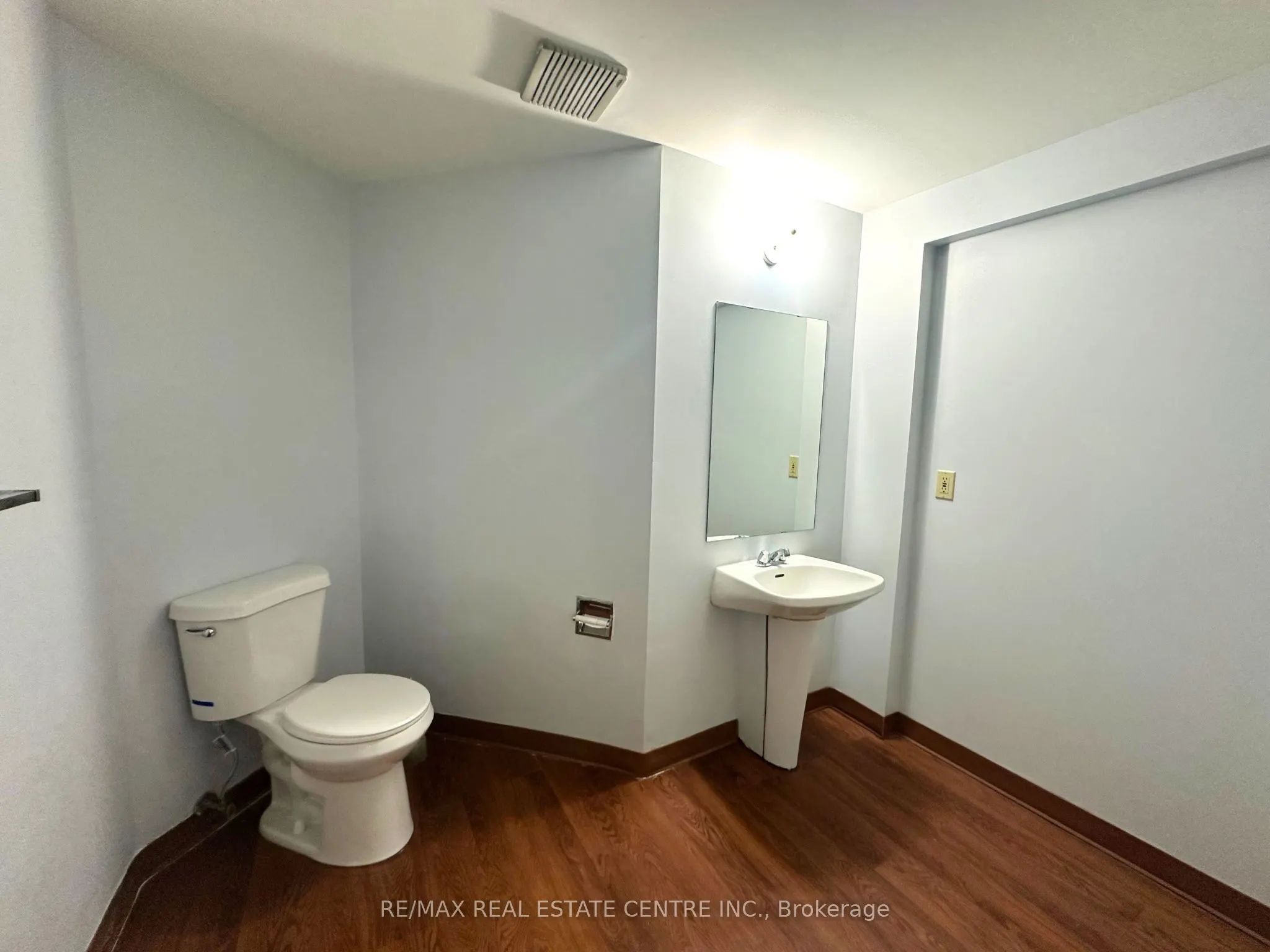 2215 Cleaver Avenue, #22