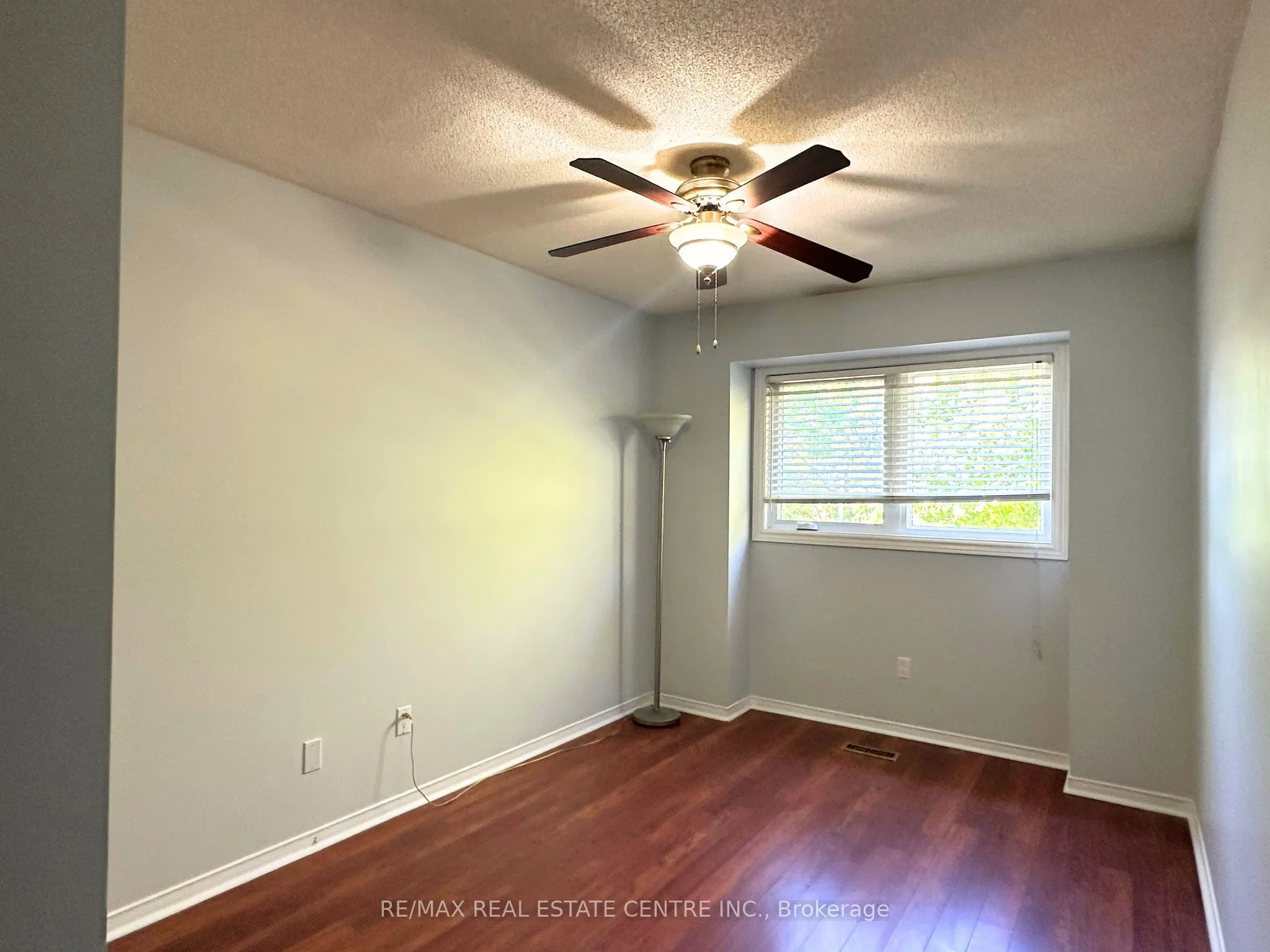 2215 Cleaver Avenue, #22