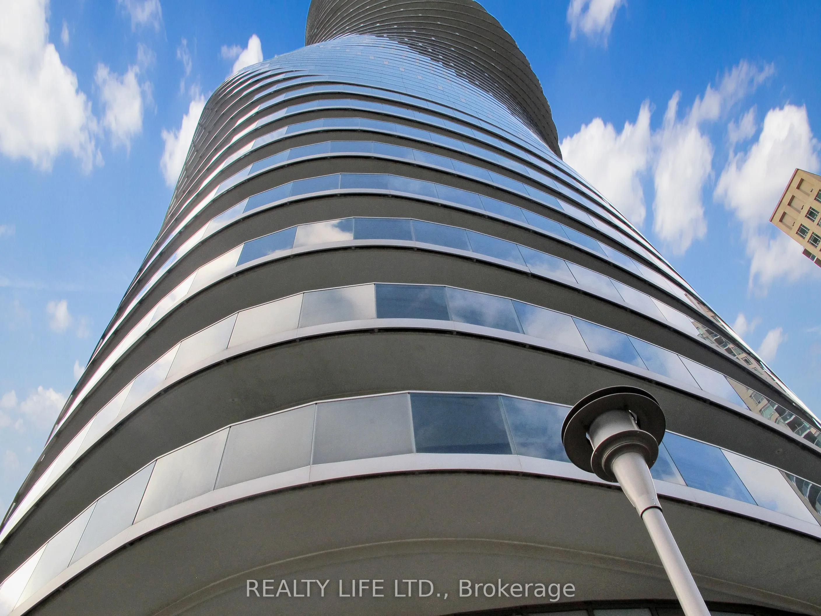 60 Absolute Avenue, #1401